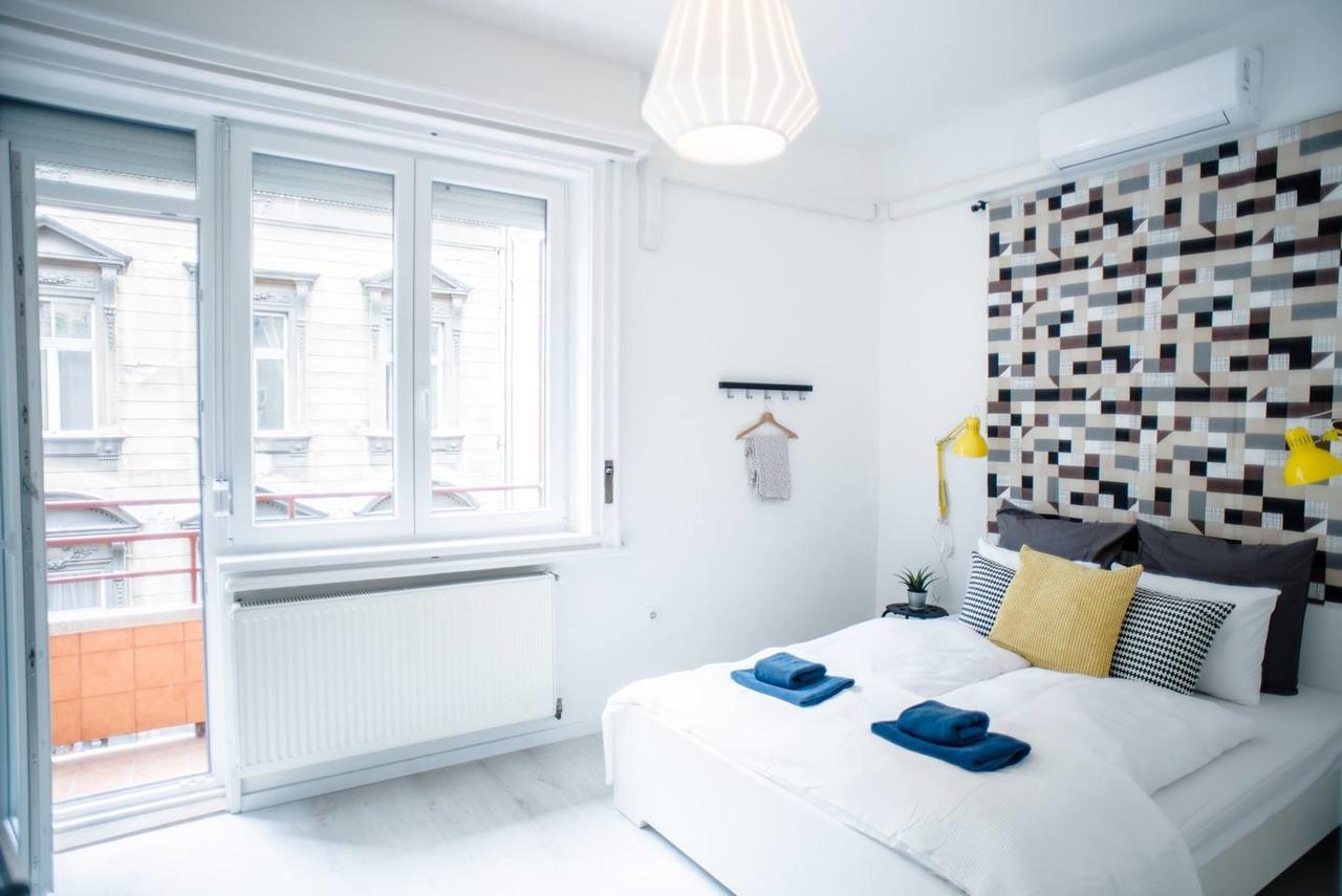 Central New Home With 3 Bedrooms, A/C And Balcony Budapeşte Dış mekan fotoğraf
