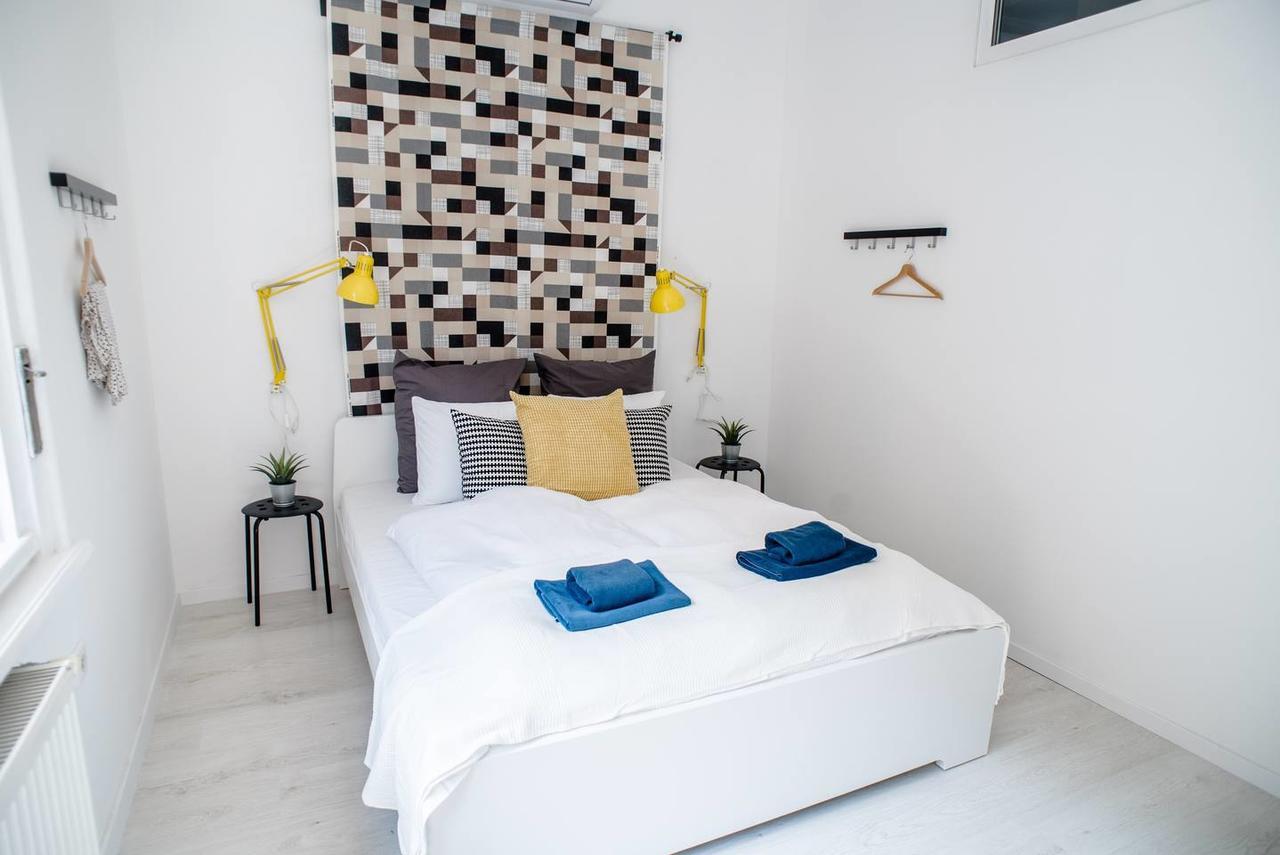 Central New Home With 3 Bedrooms, A/C And Balcony Budapeşte Dış mekan fotoğraf